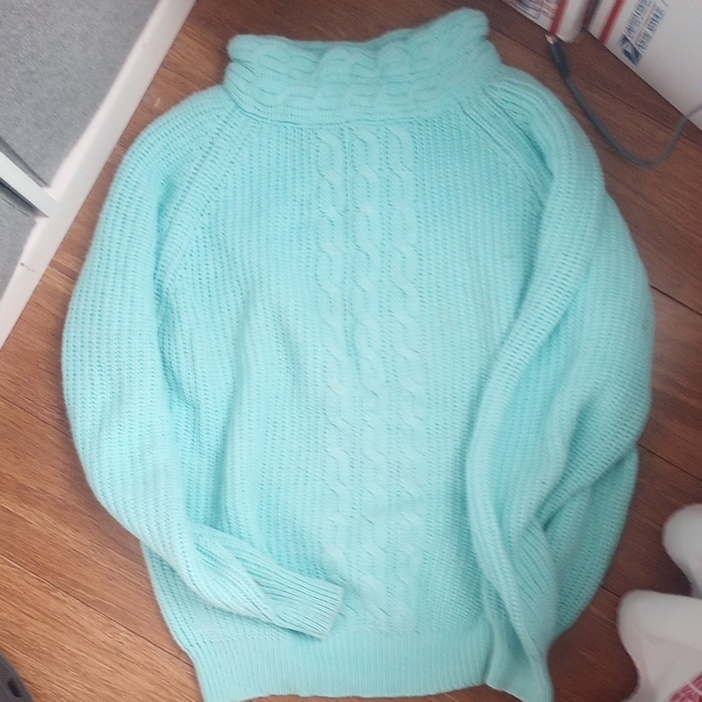 Mint Green Cable Knit Sweater-Bermuda Run Vtg